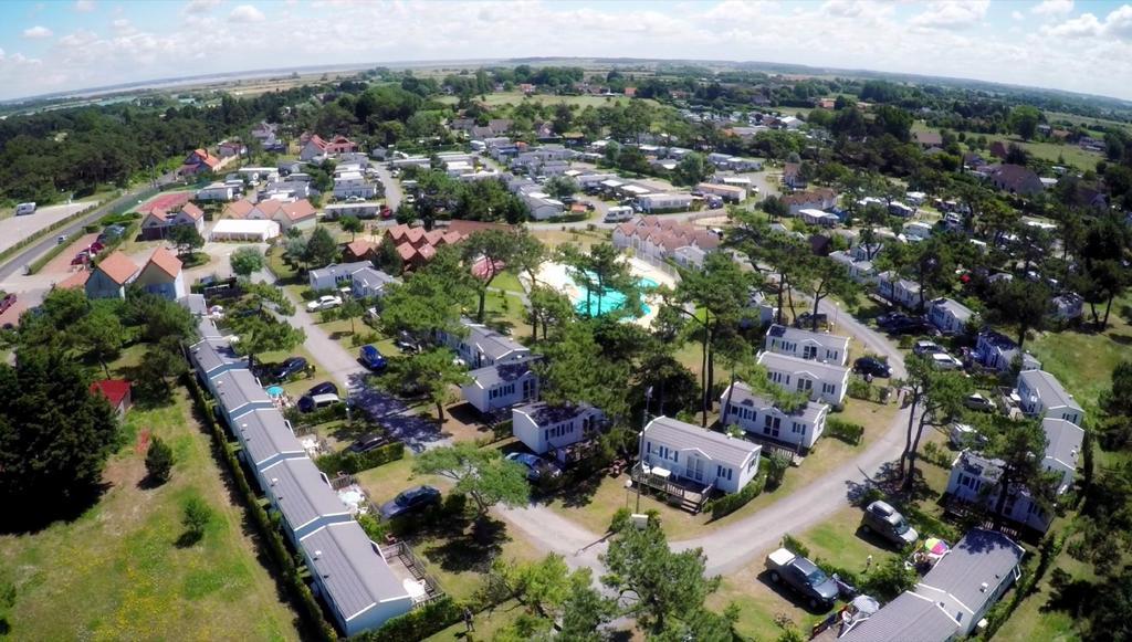 Camping Paradis Les Galets De La Molliere Кайё-сюр-Мер Экстерьер фото