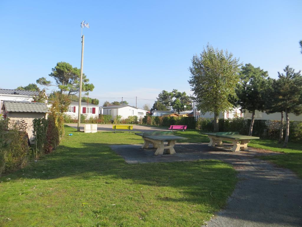 Camping Paradis Les Galets De La Molliere Кайё-сюр-Мер Экстерьер фото
