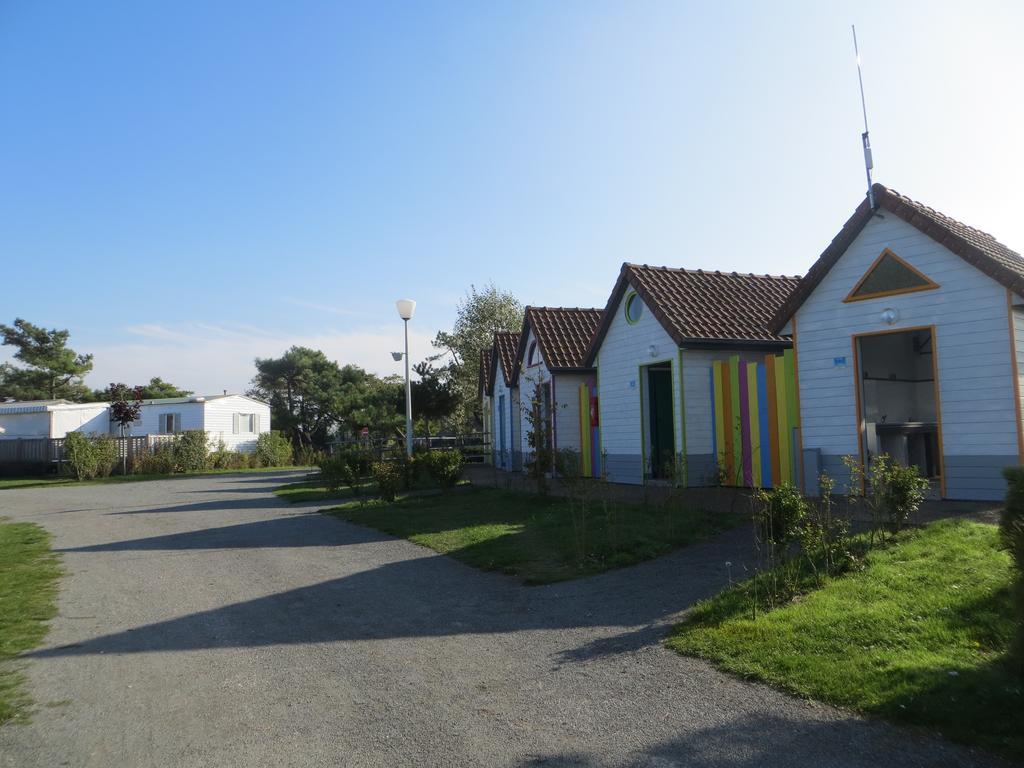 Camping Paradis Les Galets De La Molliere Кайё-сюр-Мер Экстерьер фото